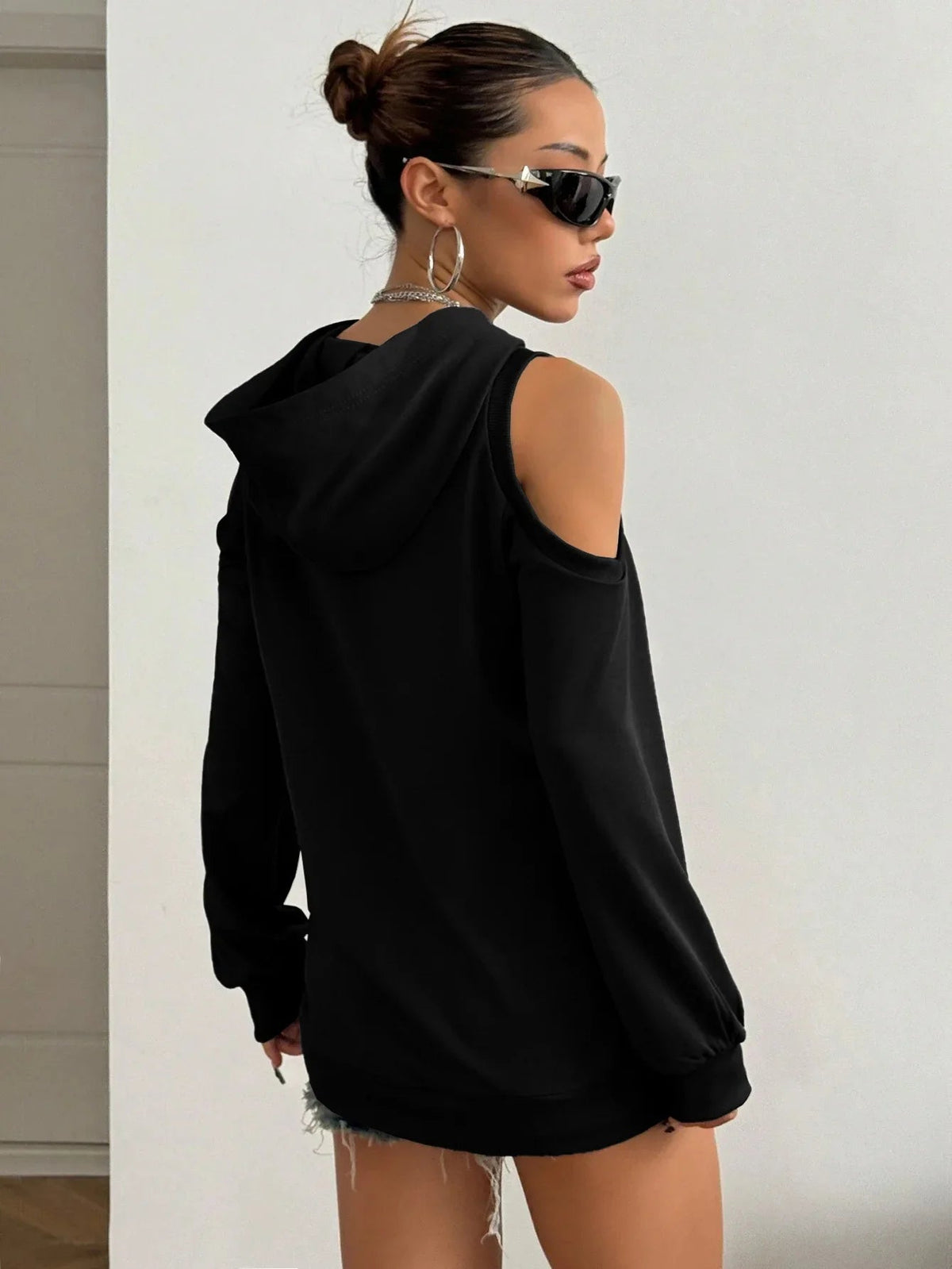 Camélia™ — Pull élégant aux épaules ajourées