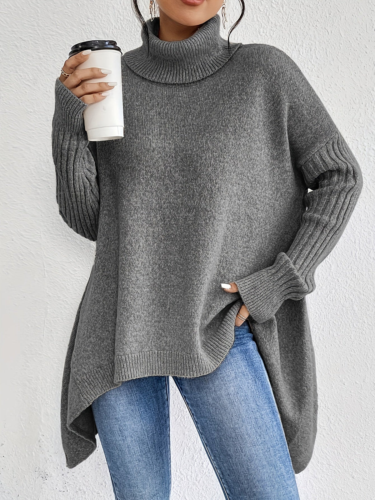 Léïna™ – Le pull col montant doux et décontracté
