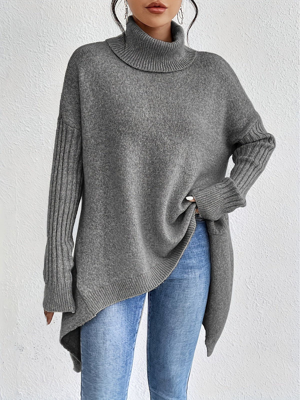 Léïna™ – Le pull col montant doux et décontracté