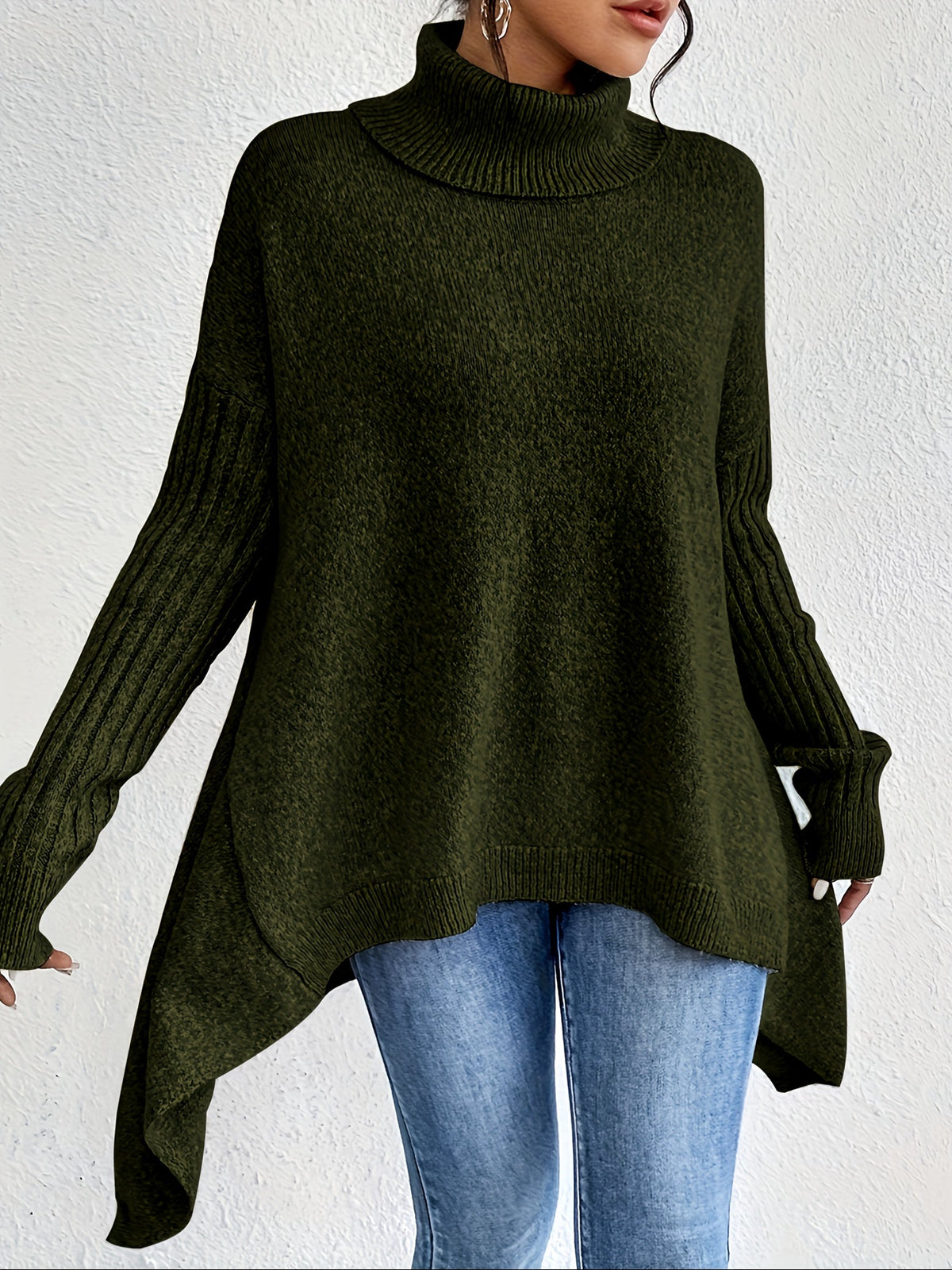 Léïna™ – Le pull col montant doux et décontracté
