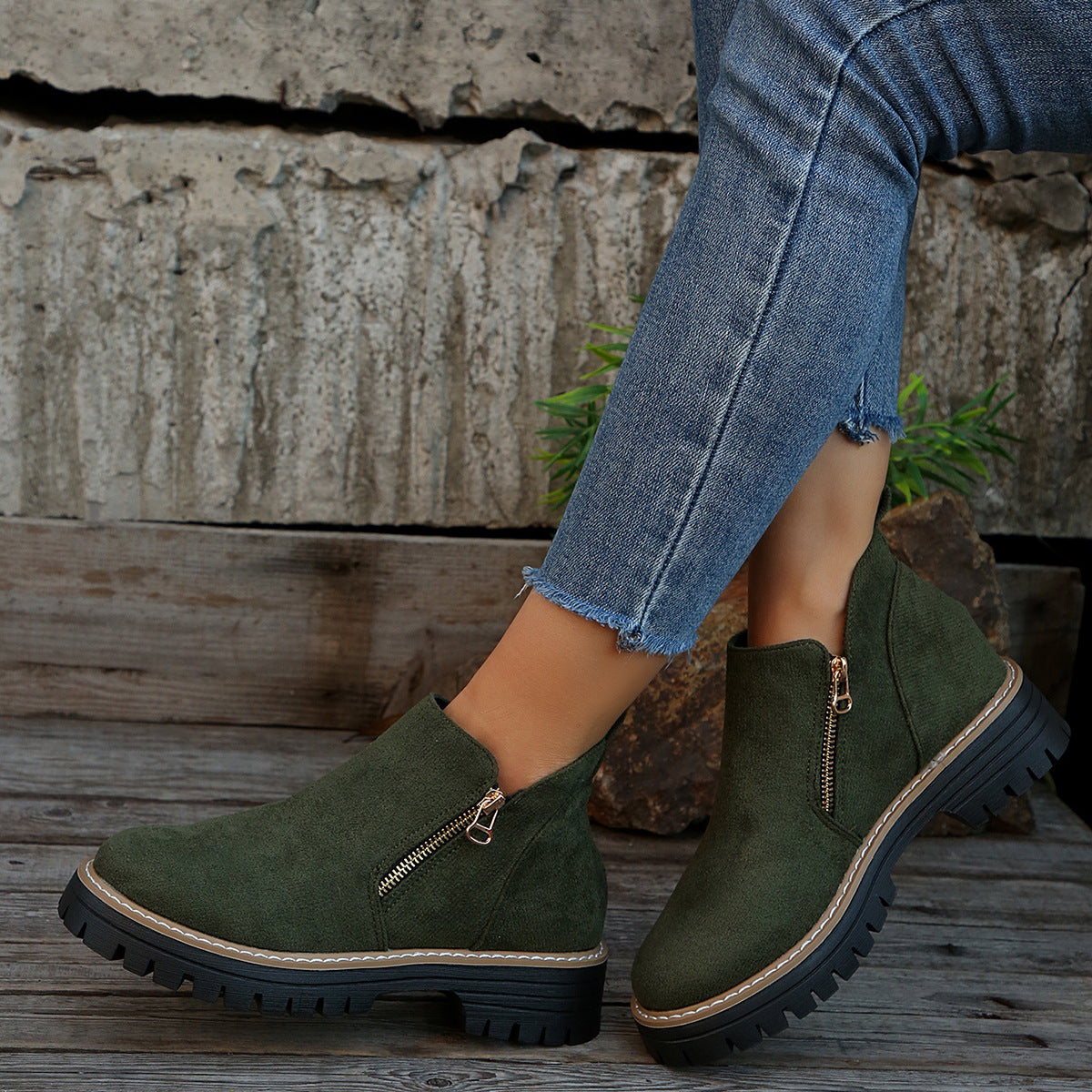 Apolline | Bottines imperméables à zip et talon carré
