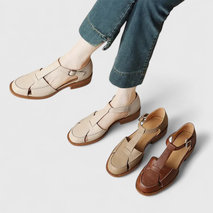 Odile | Chaussures ajourées à bride en T et talon effet bois