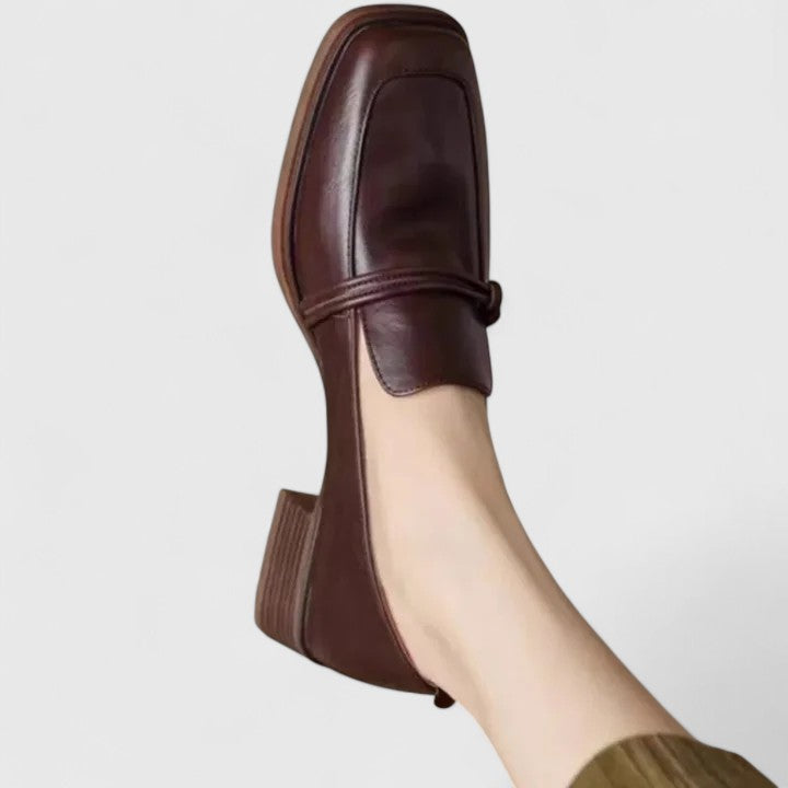 Yolande | Mocassins à Bout Carré qui Tiennent au Talon