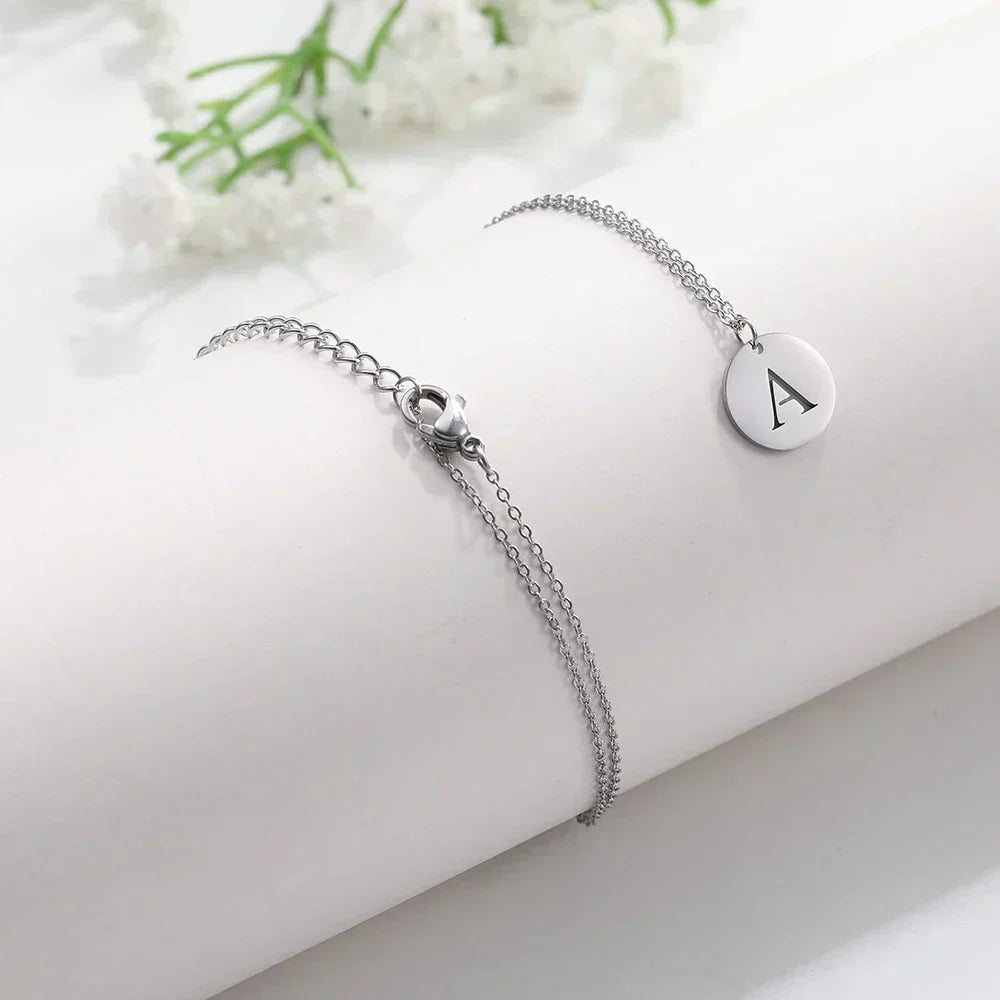 Collier Pendentif Lettre en Or Élégant