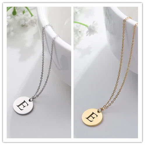 Collier Pendentif Lettre en Or Élégant