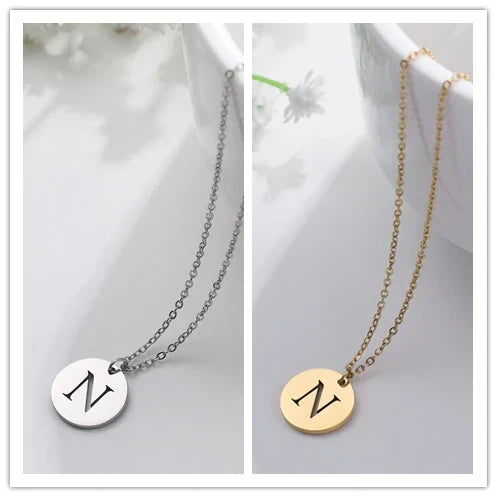 Collier Pendentif Lettre en Or Élégant