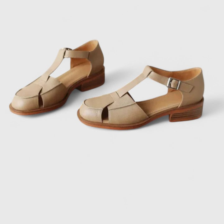 Odile | Chaussures ajourées à bride en T et talon effet bois