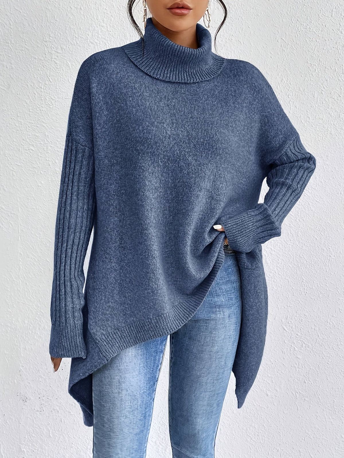 Léïna™ – Le pull col montant doux et décontracté