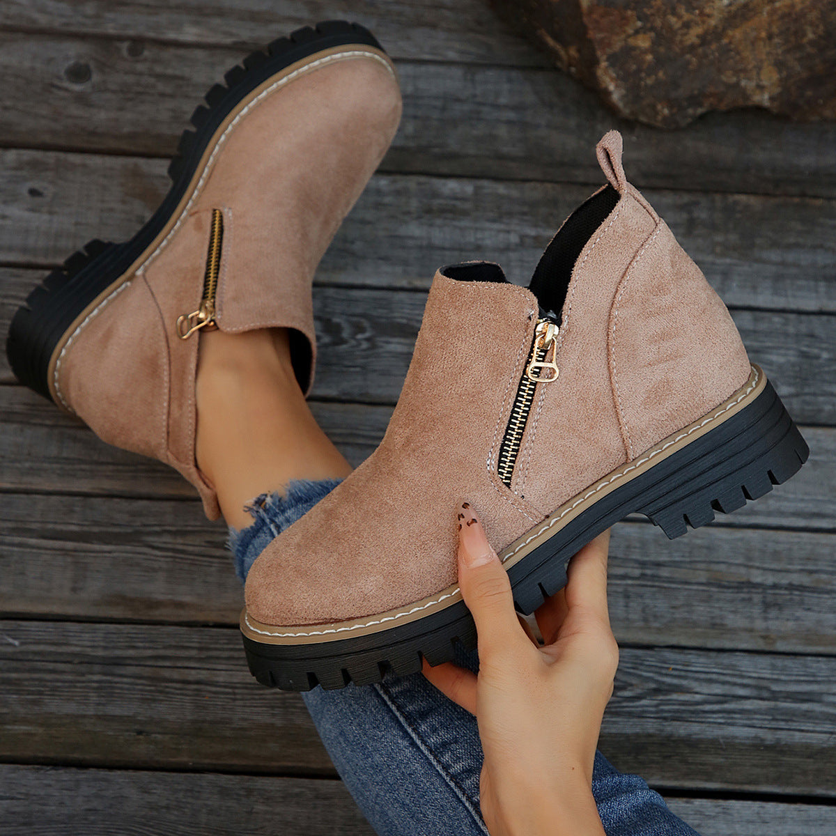 Apolline | Bottines imperméables à zip et talon carré