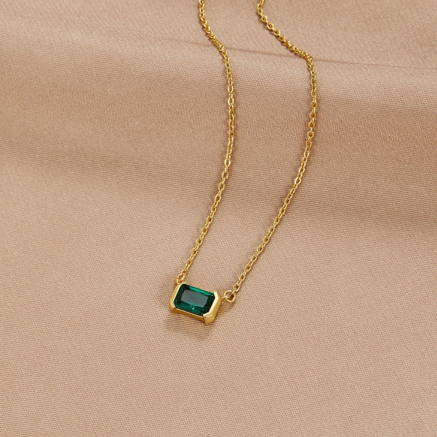 Collier émeraude délicat
